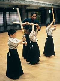 回应嘲讽，巴列卡诺主席：C罗梅西都没有抱怨过我们的更衣室