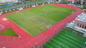 为什么职业玩家更喜欢“深筹码”？解析操作空间与技术优势。（深筹码为何更受职业玩家青睐：解读操作空间与技术优势）